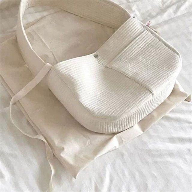 White cotton canvas cat carrier tote bag, view 3