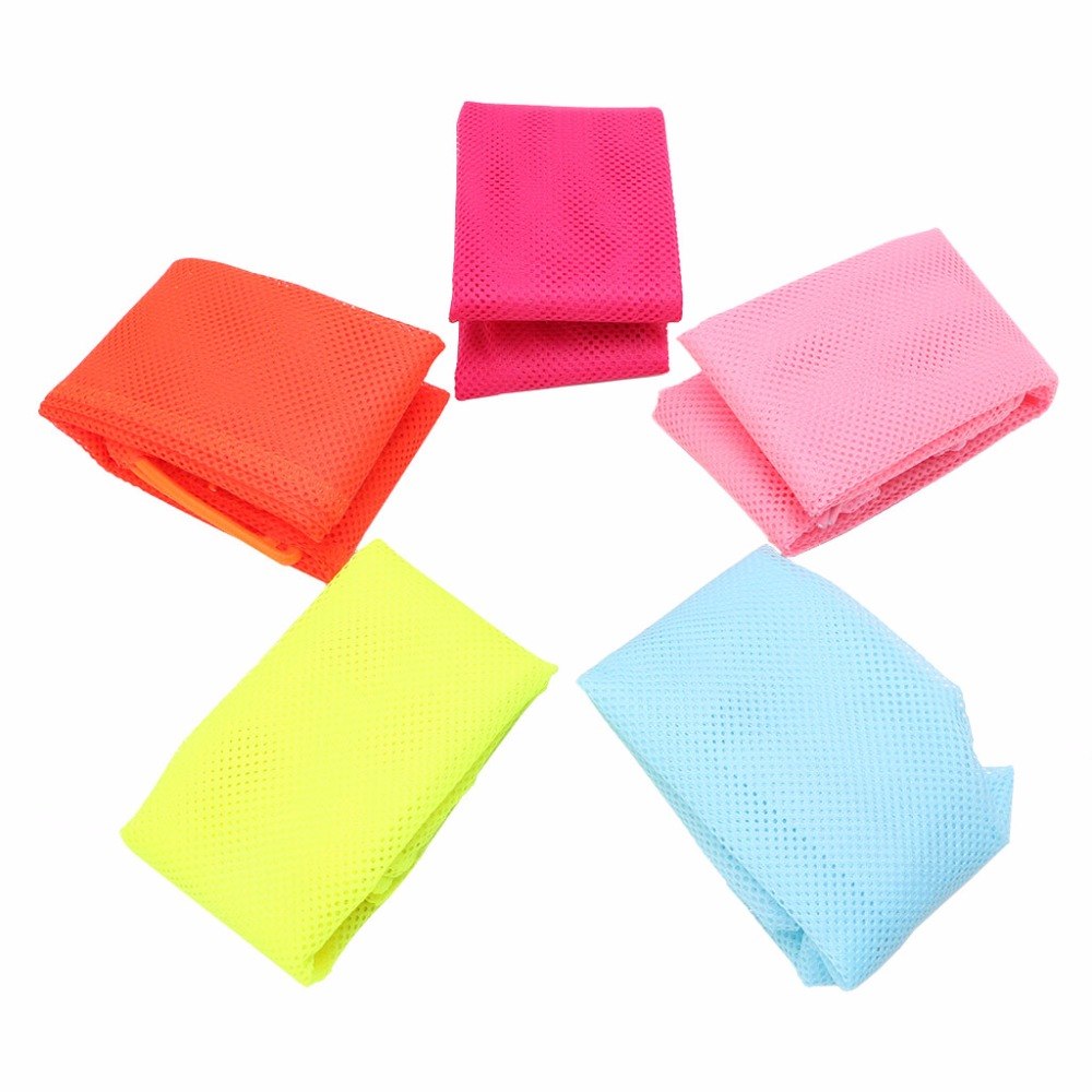 Mesh cat grooming bag for bathing and nail trimming, view 11