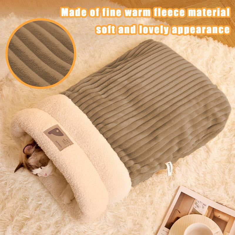 Semi-enclosed lambswool lined cat sleeping bag, view 2