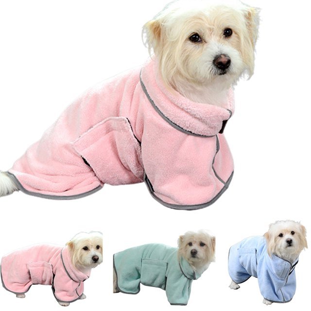 Absorbent hooded bathrobe towel for dogs, view 2