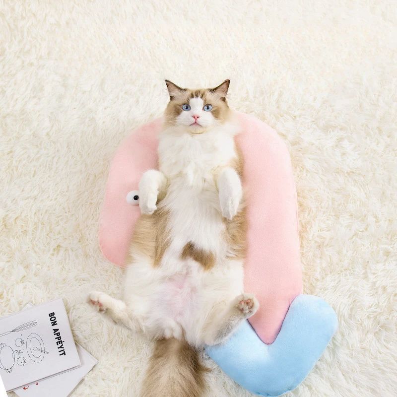 Soft pet neck pillow with sleepy cat-eye design, view 9