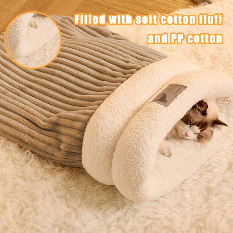 Semi-enclosed lambswool lined cat sleeping bag, view 4