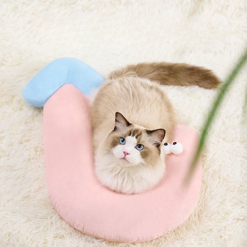 Soft pet neck pillow with sleepy cat-eye design, view 4